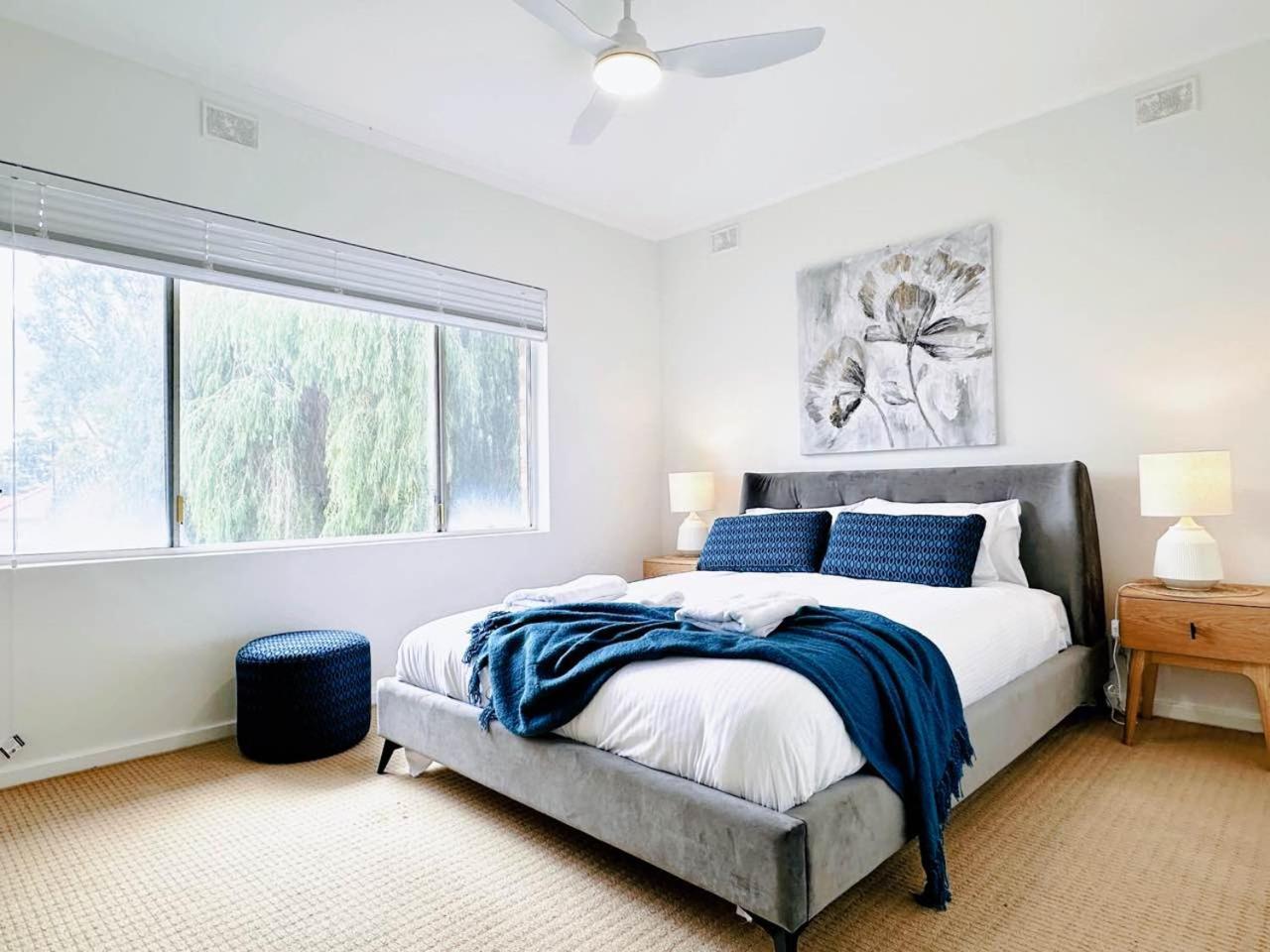 In Between City Sea & Airport - 2Br Vacation Home Plympton Eksteriør bilde